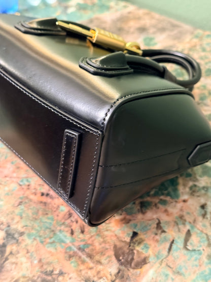 GIVENCHY BLACK MINI ANTIGONA LOCK HANDBAG