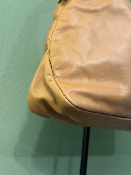 GUCCI TAN LEATHER SMALL HORSEBIT HOBO BAG