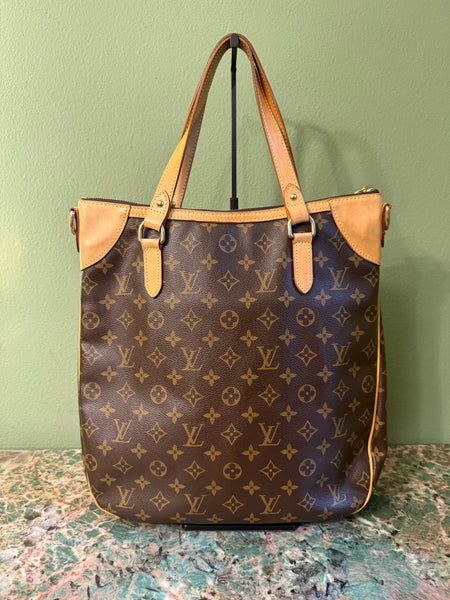 LOUIS VUITTON MONOGRAM ODEON GM CROSSBODY BAG