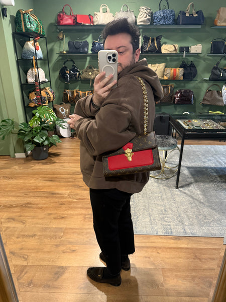 LOUIS VUITTON MONOGRAM VICTOIRE CROSSBODY BAG