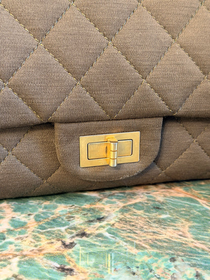 CHANEL GREEN JERSEY MAXI 2.55 REISSUE SHOULDER BAG