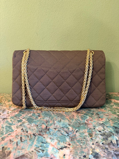 CHANEL GREEN JERSEY MAXI 2.55 REISSUE SHOULDER BAG