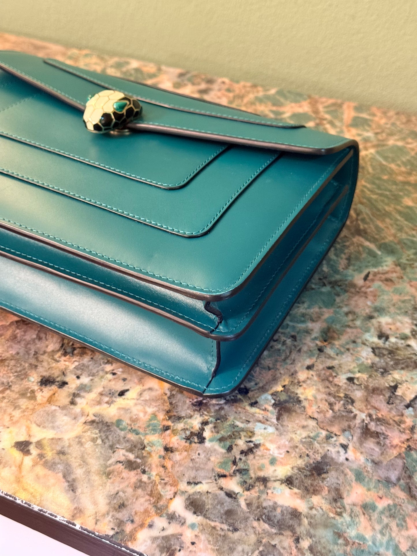 BULGARI GREEN MEDIUM SERPENTI SHOULDER BAG