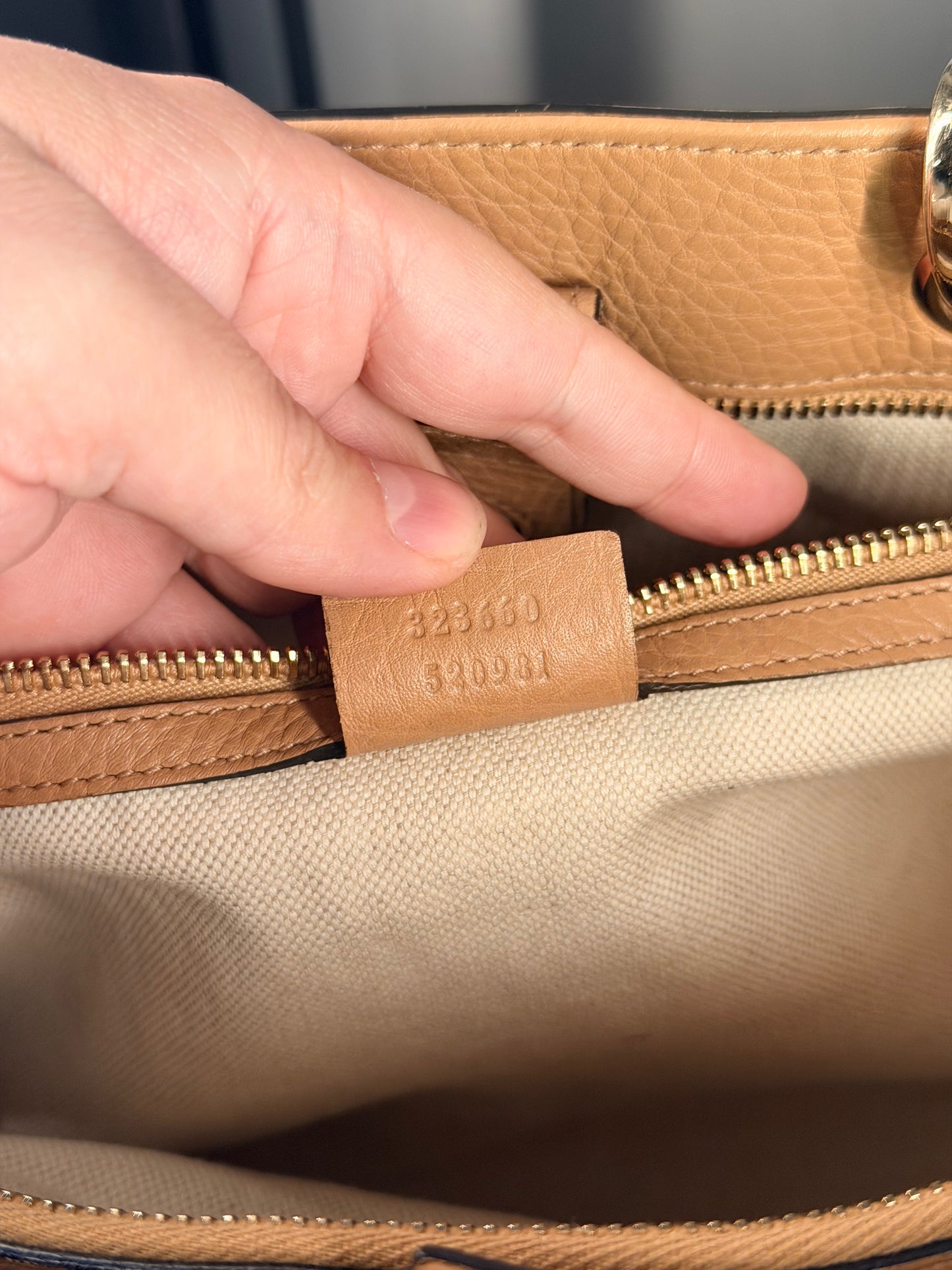 GUCCI BEIGE MEDIUM BAMBOO SHOPPER TOTE