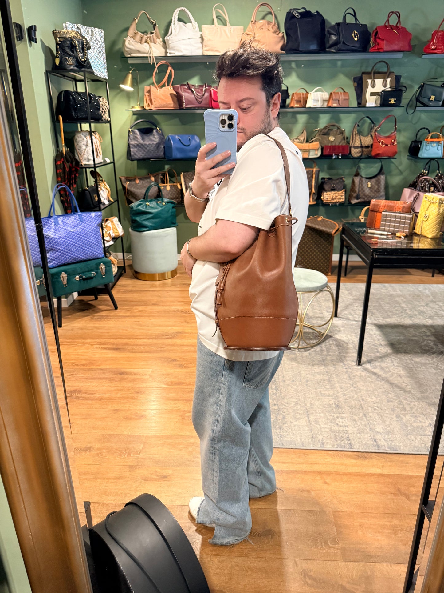 HERMÈS GOLD COURCHEVEL BUCKET BAG