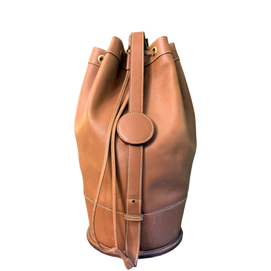 HERMÈS GOLD COURCHEVEL BUCKET BAG
