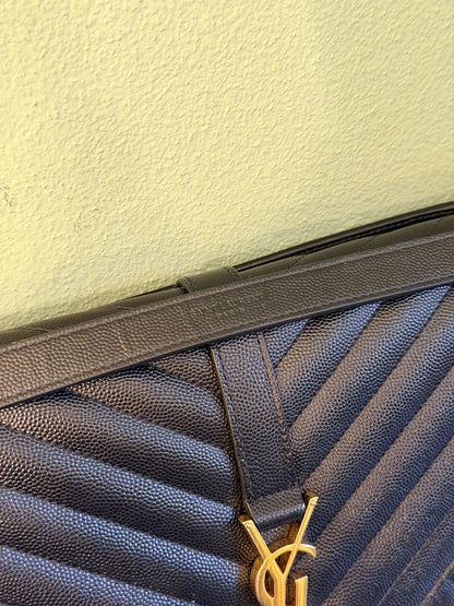 SAINT LAURENT BLACK LARGE ENVELOPE SHOULDER BAG