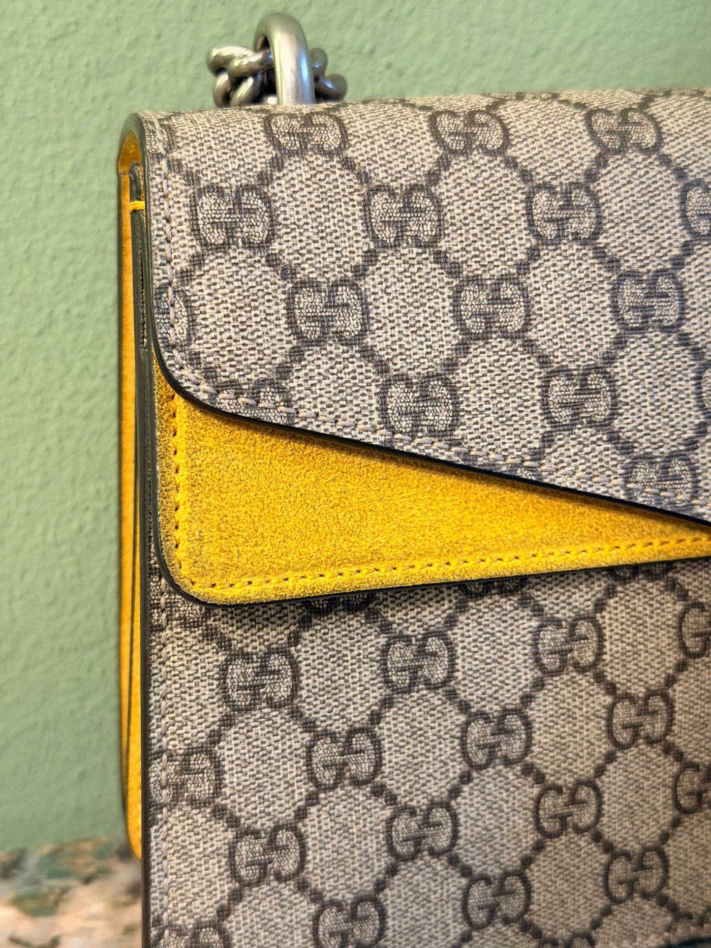 GUCCI YELLOW GG SUPREME MEDIUM DIONYSUS SHOULDER BAG