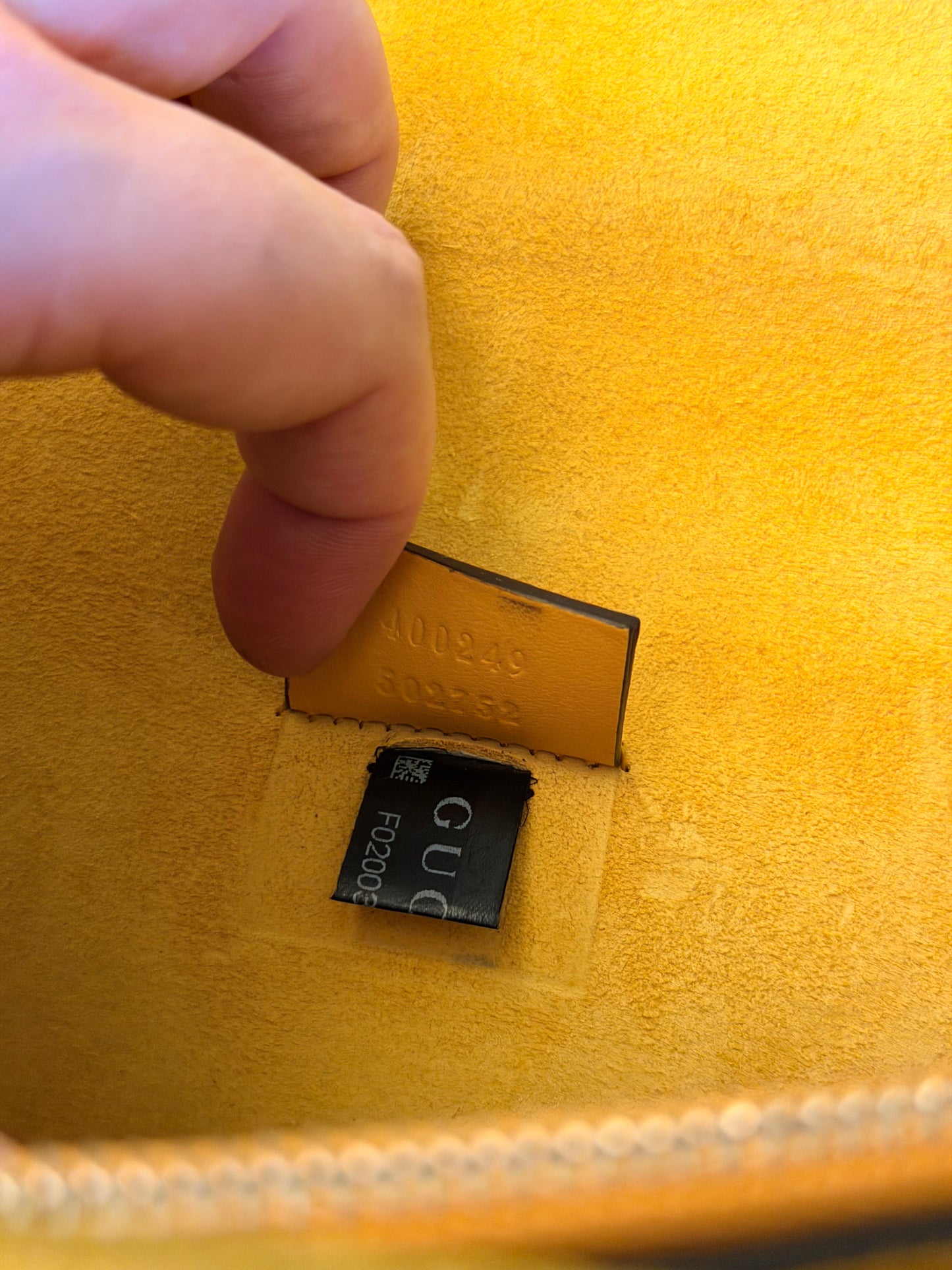 GUCCI YELLOW GG SUPREME MEDIUM DIONYSUS SHOULDER BAG