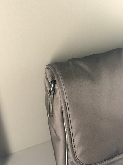 SAINT LAURENT BLACK NYLON NIKI MESSANGER CROSSBODY BAG