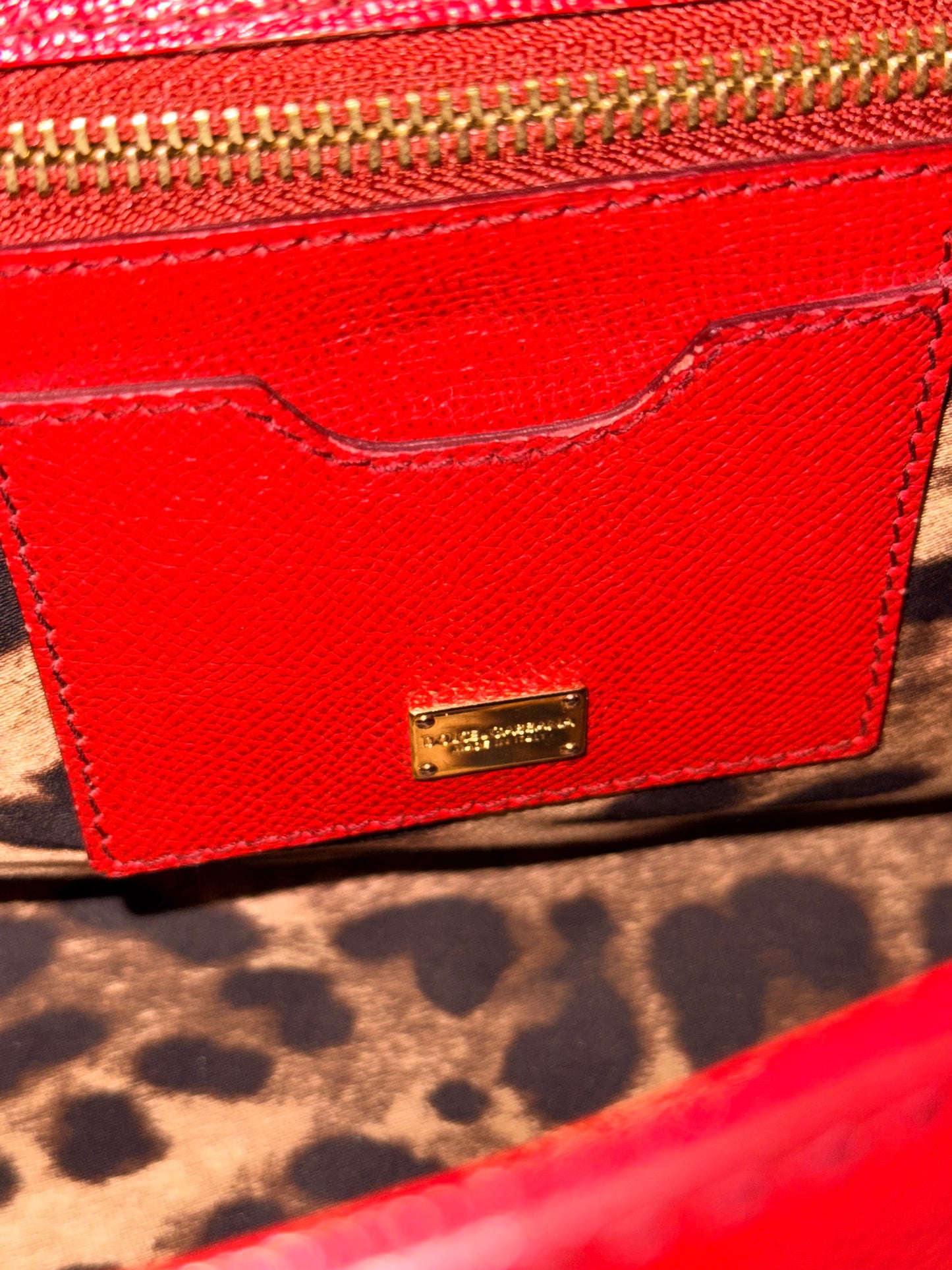 DOLCE & GABBANA RED MEDIUM MISS SICILY HANDBAG