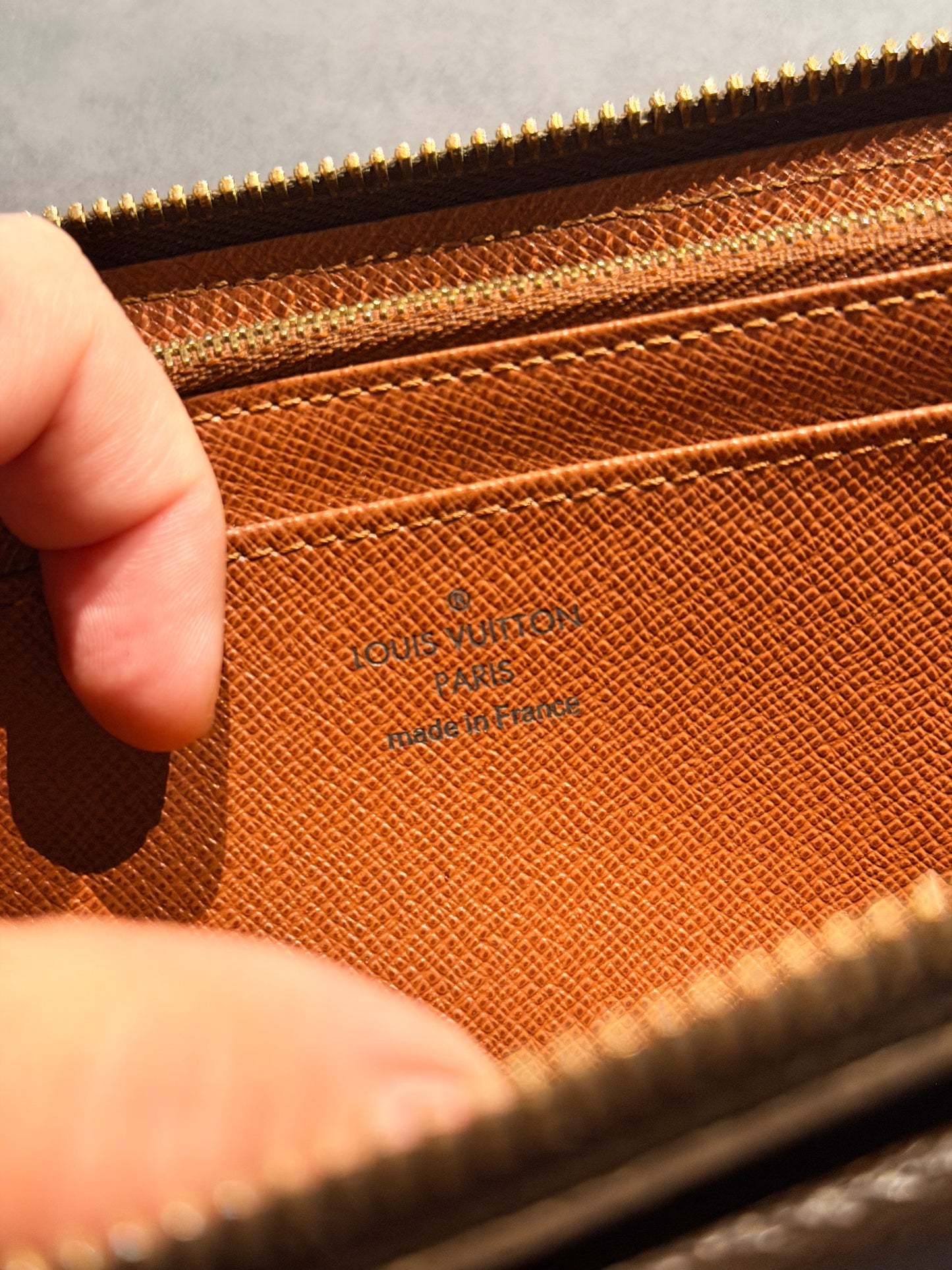 LOUIS VUITTON MONOGRAM ASTRID LONG WALLET