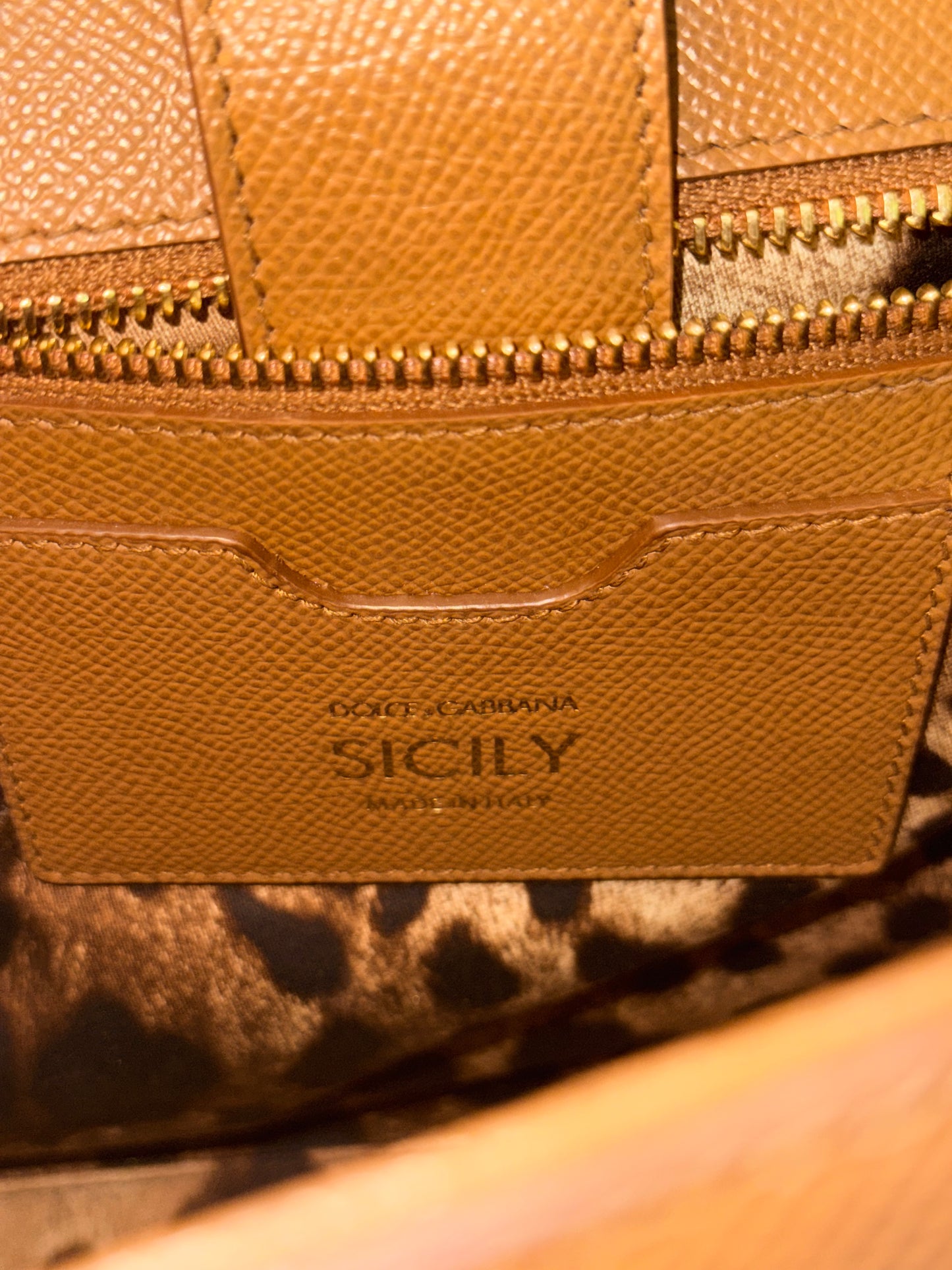 DOLCE & GABBANA TAN LARGE MISS SICILY HANDBAG