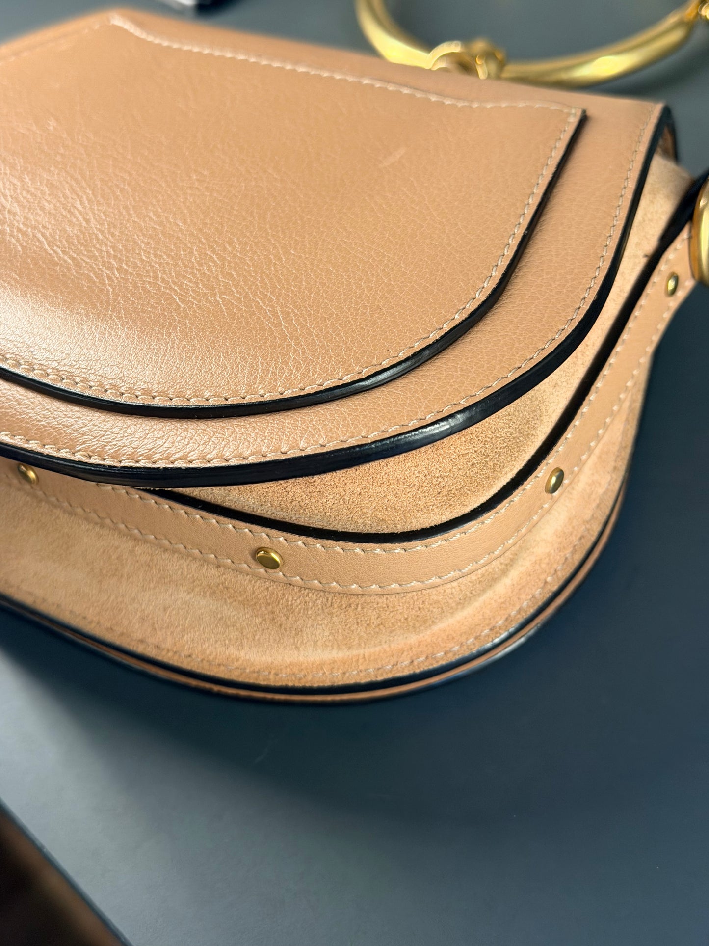 CHLOE SMALL BEIGE NILE BRACELET CROSSBODY BAG