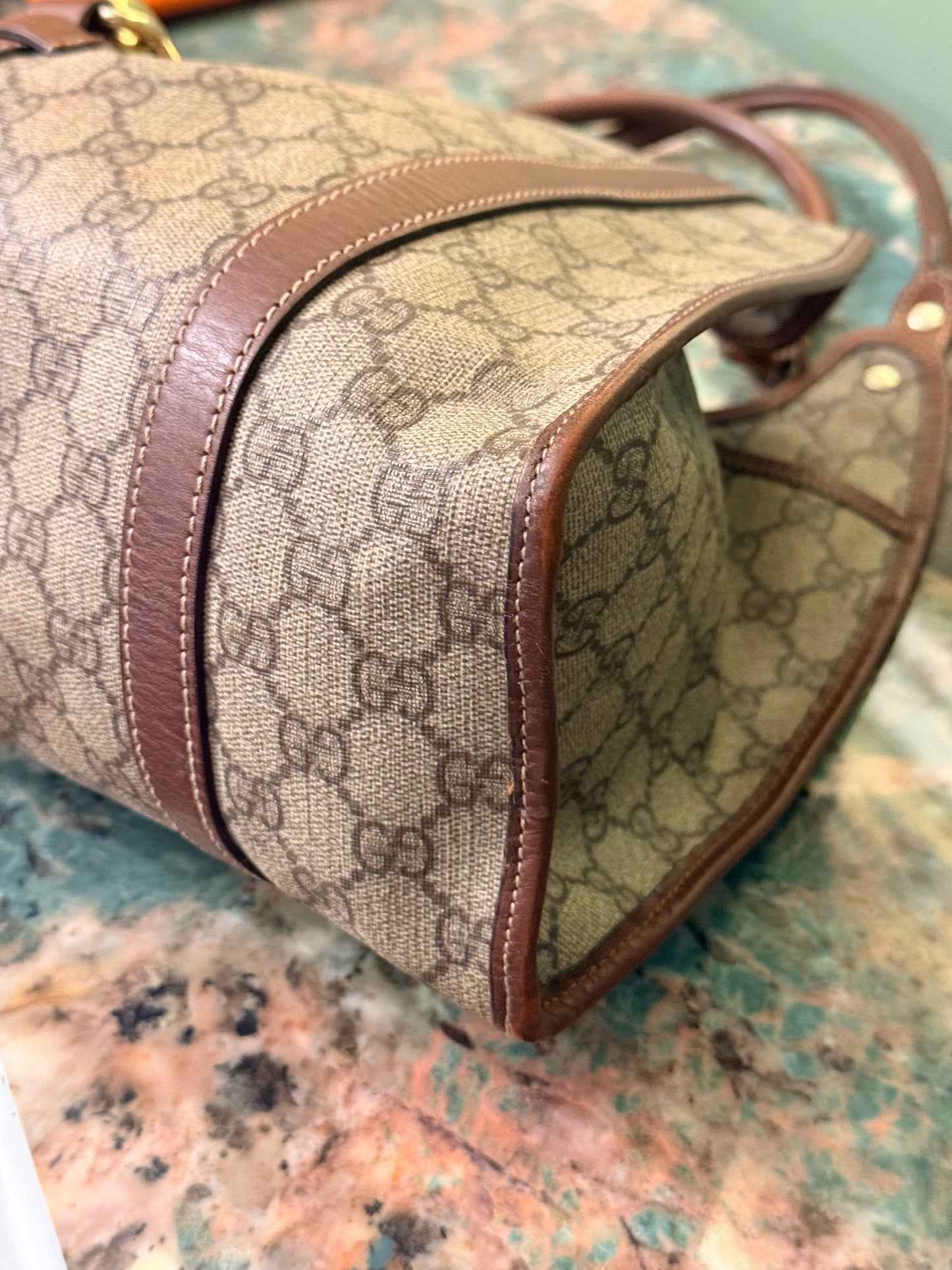 GUCCI BROWN GG SUPREME BARDOT HANDBAG