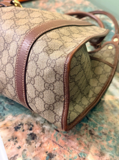 GUCCI BROWN GG SUPREME BARDOT HANDBAG