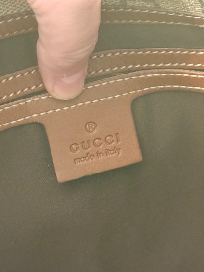 GUCCI BROWN GG SUPREME BARDOT HANDBAG