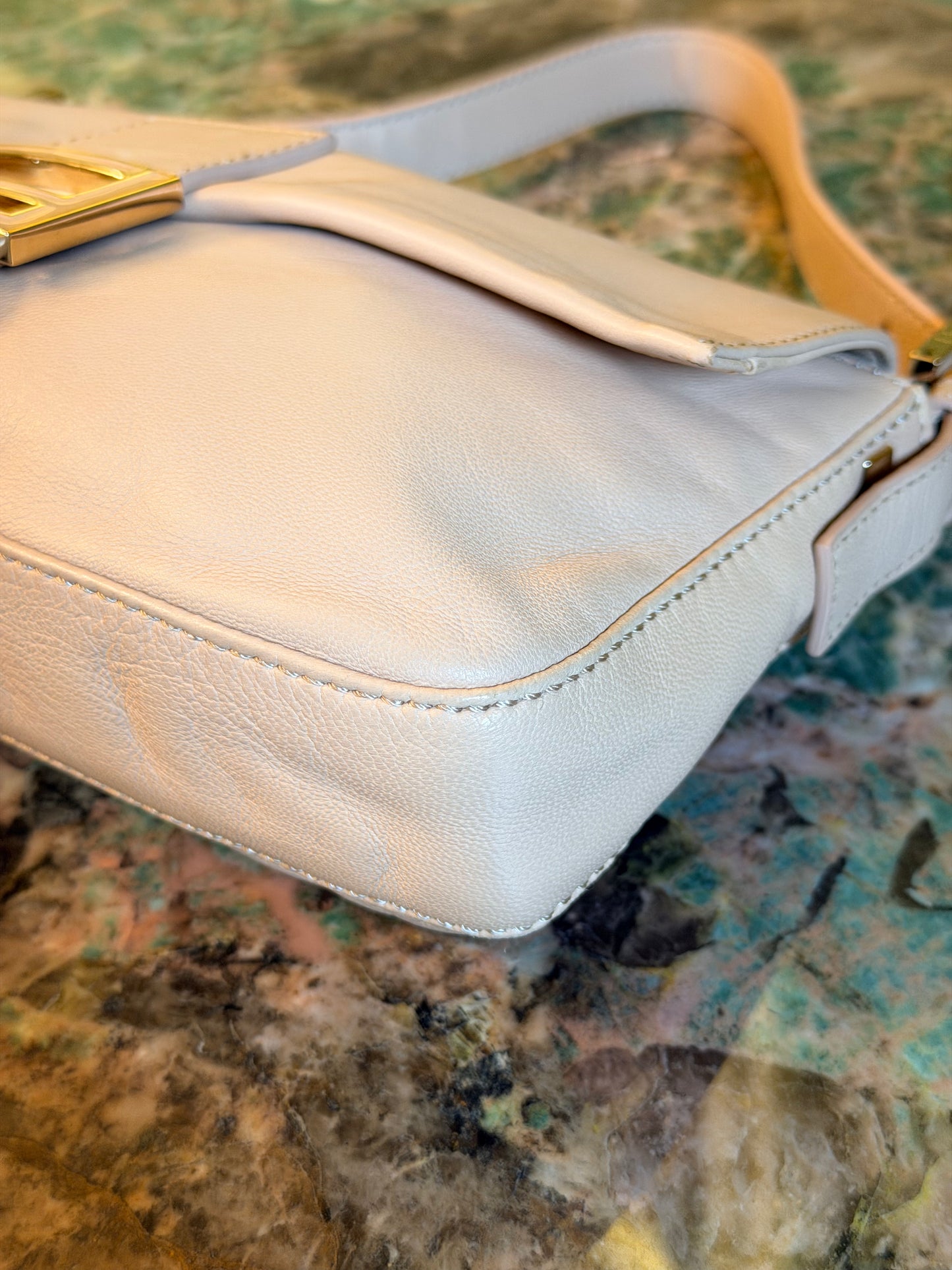 FENDI POWDER PINK BAGUETTE SHOULDER BAG