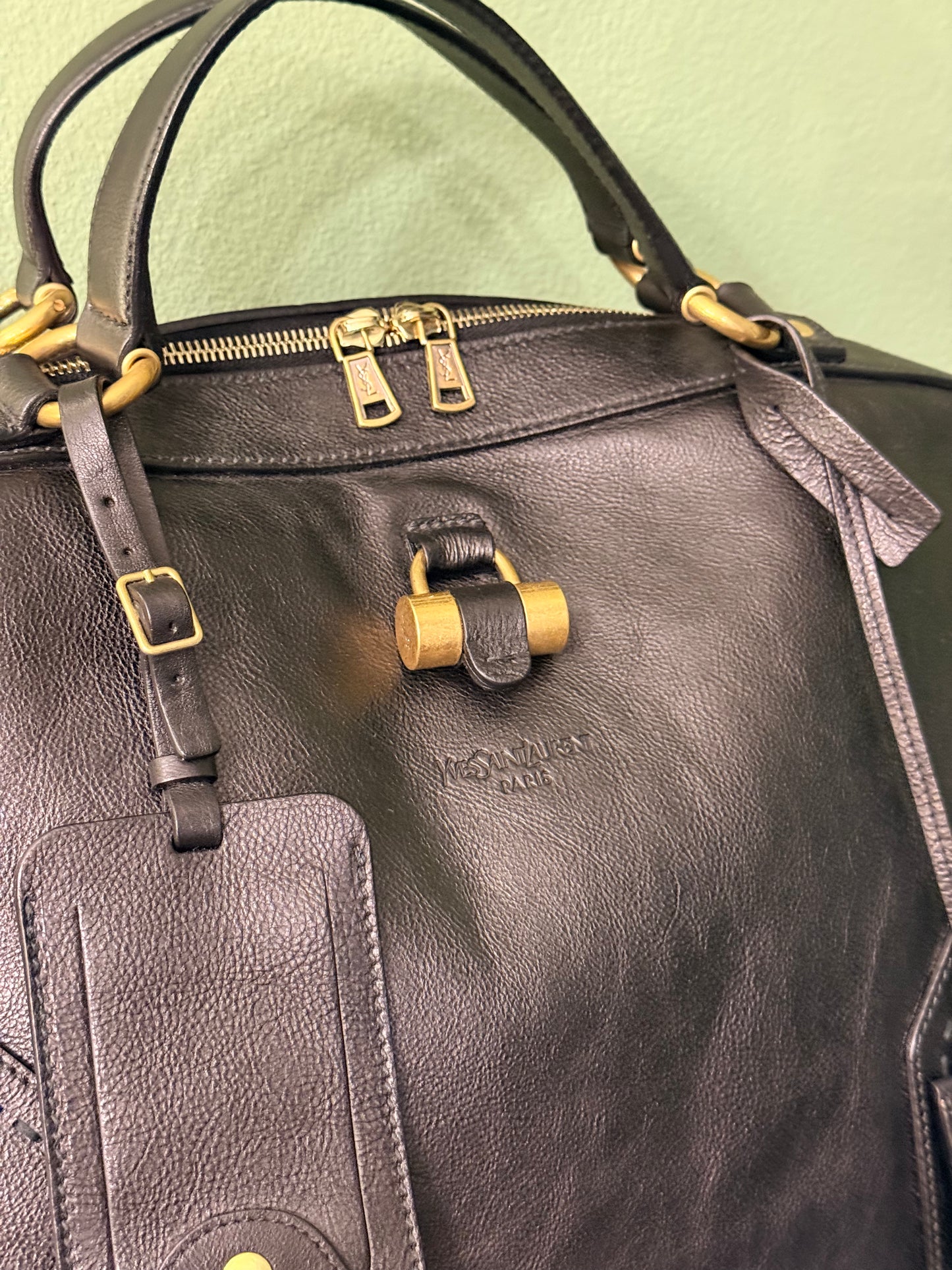 SAINT LAURENT BLACK MUSE TRAVEL BAG