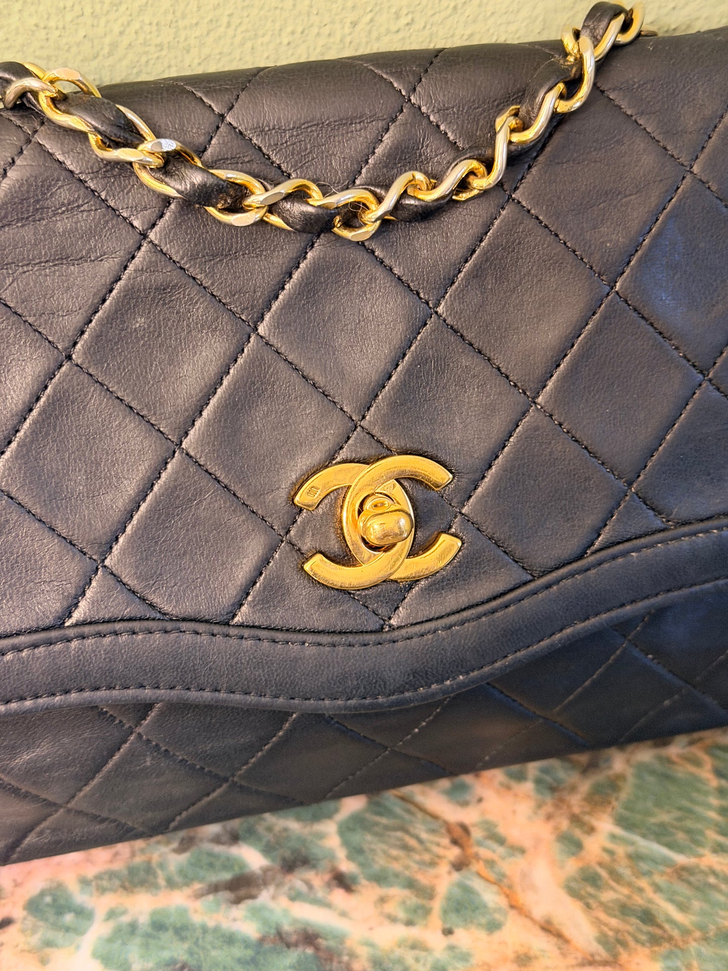 CHANEL BLACK LAMBSKIN SINGLE FLAP CROSSBODY BAG