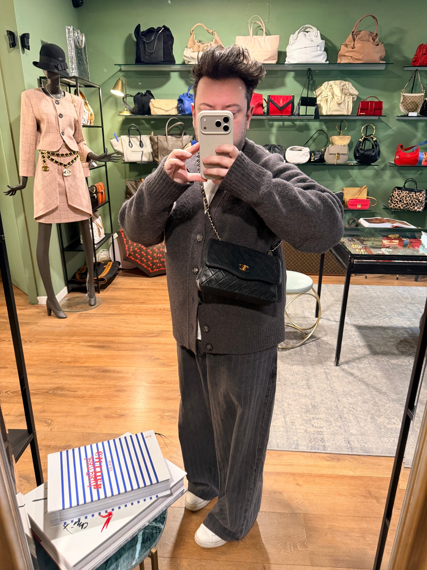 CHANEL BLACK LAMBSKIN SINGLE FLAP CROSSBODY BAG