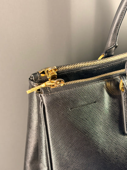 PRADA BLACK SAFFIANO GALLERIA XL HANDBAG