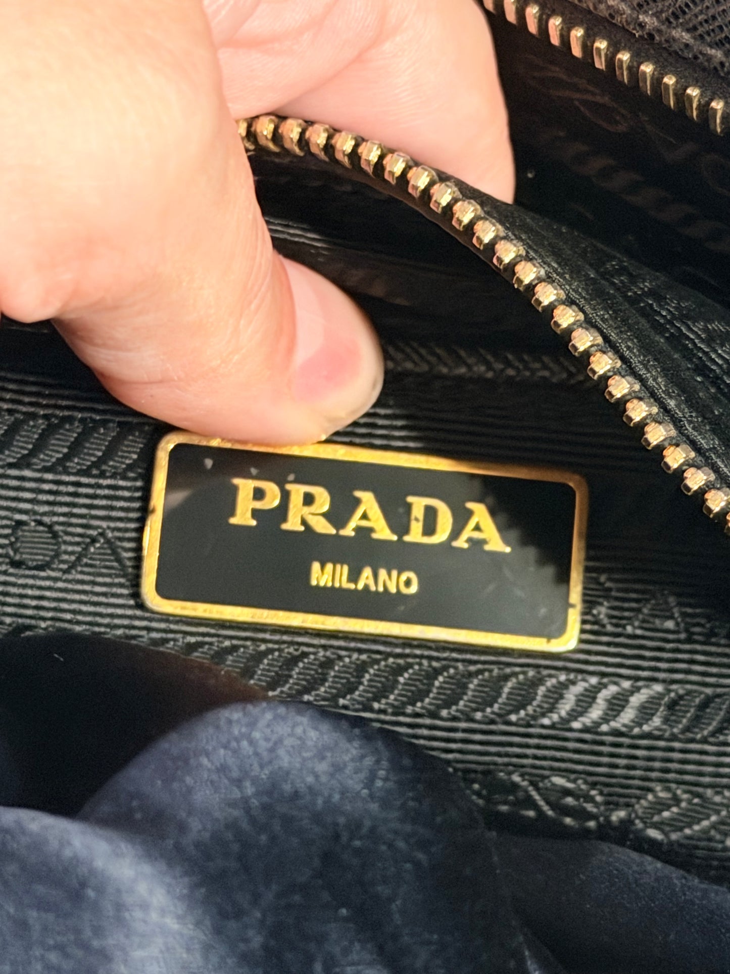 PRADA BLACK SAFFIANO GALLERIA XL HANDBAG