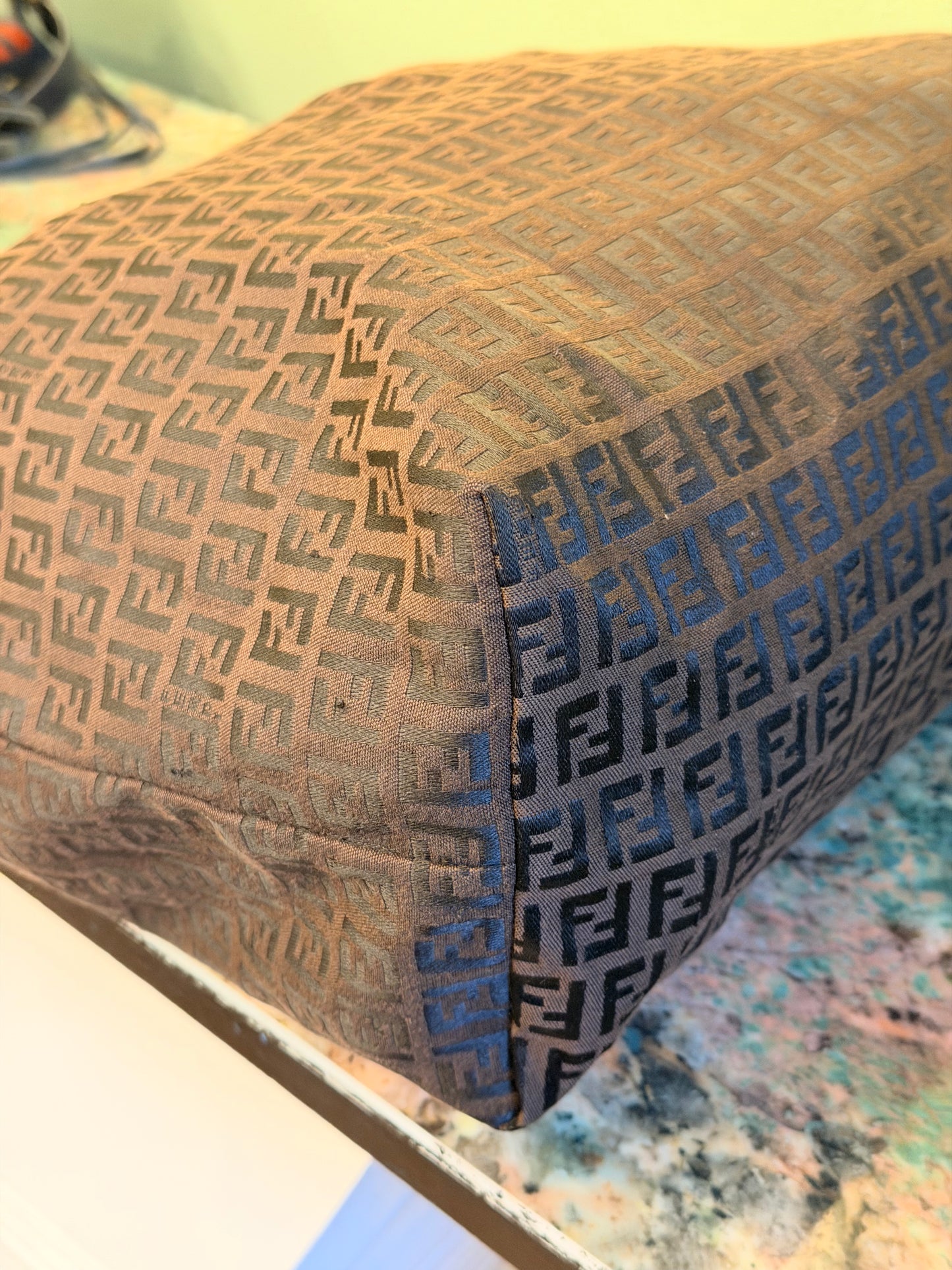 FENDI BROWN ZUCCHINO MEDIUM ROLL TOTE HANDBAG