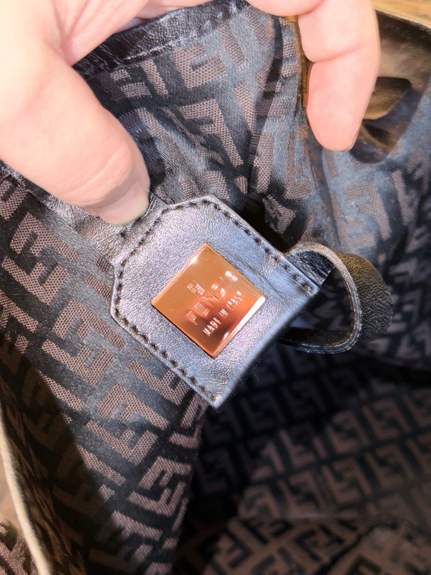 FENDI BROWN ZUCCHINO MEDIUM ROLL TOTE HANDBAG