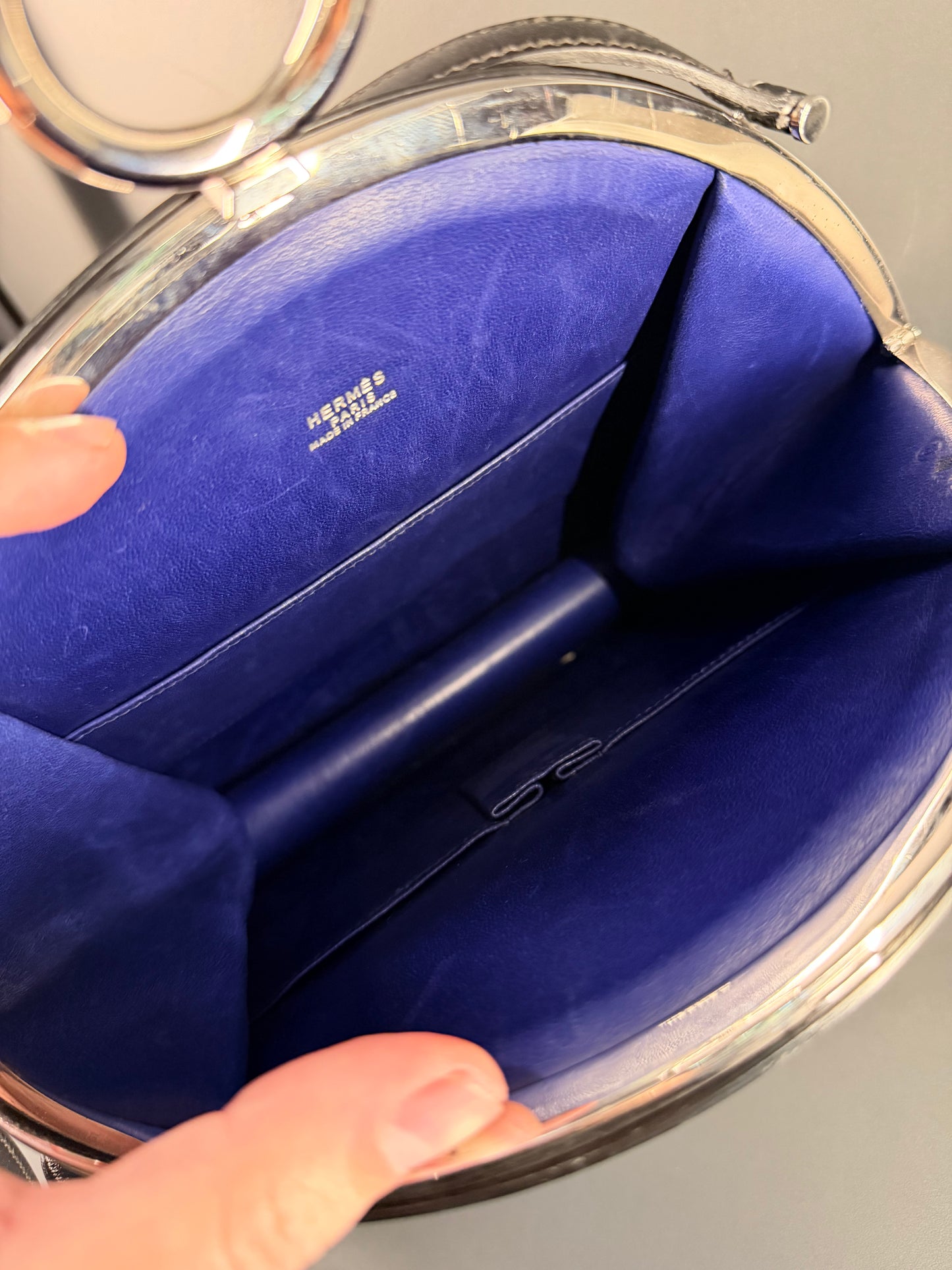 HERMÈS BLACK BOX & DOBLIS NUAGE ROND SHOULDER BAG