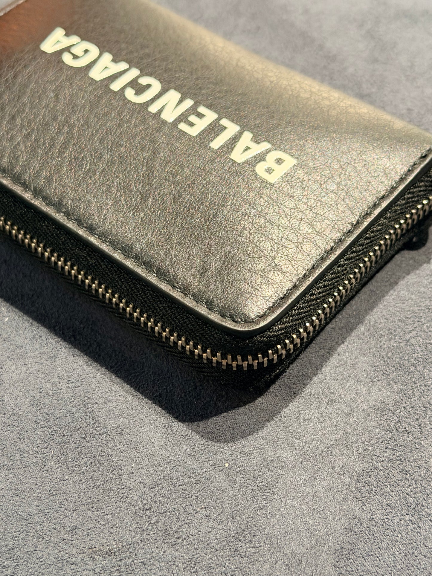 BALENCIAGA BLACK CARD HOLDER