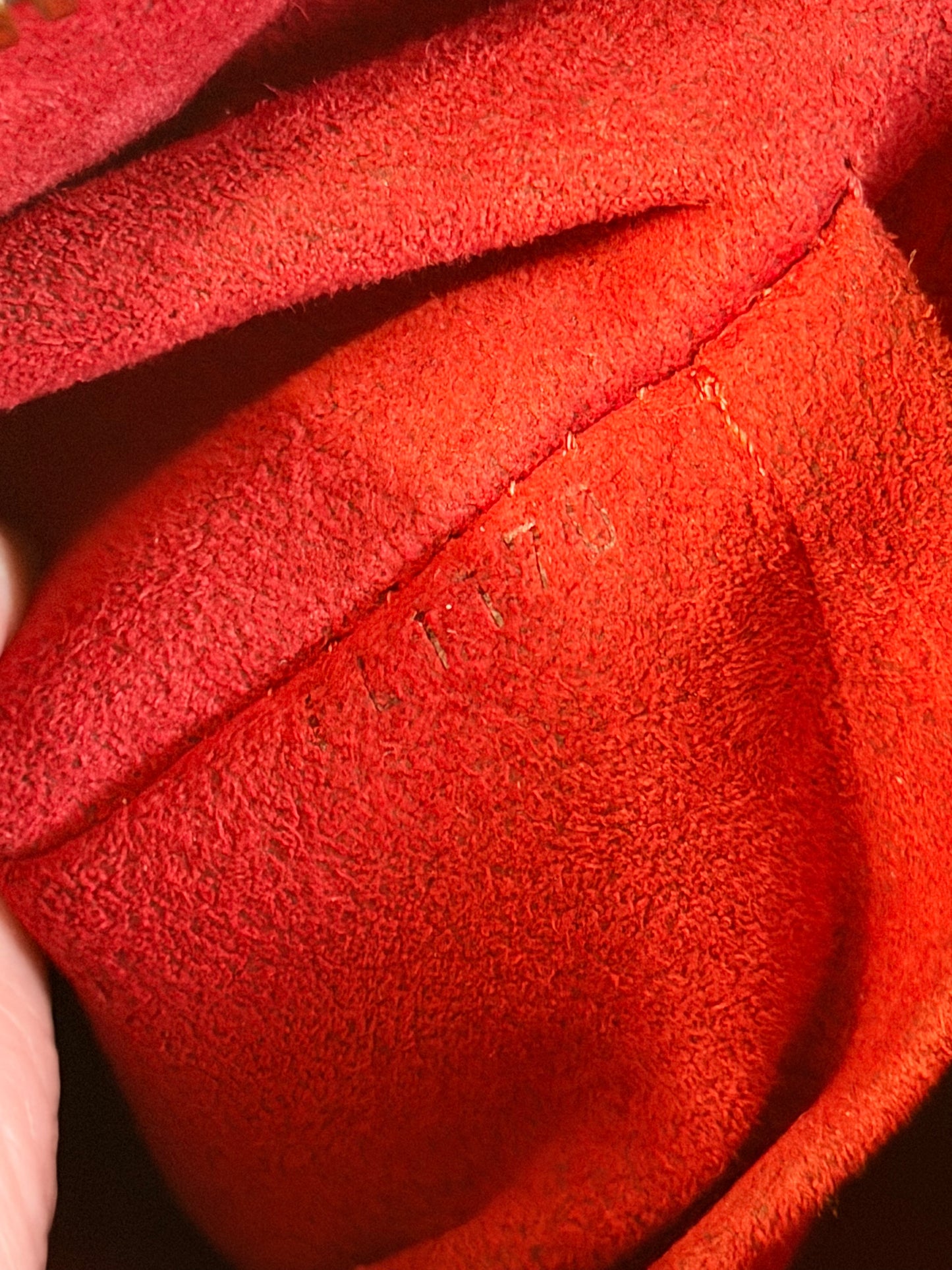 LOUIS VUITTON DAMIER EBENE TREVI PM SHOULDER BAG