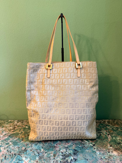 FENDI BEIGE ZUCCHINO VERTICAL TOTE HANDBAG