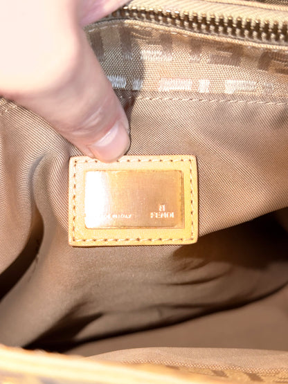 FENDI BEIGE ZUCCHINO VERTICAL TOTE HANDBAG