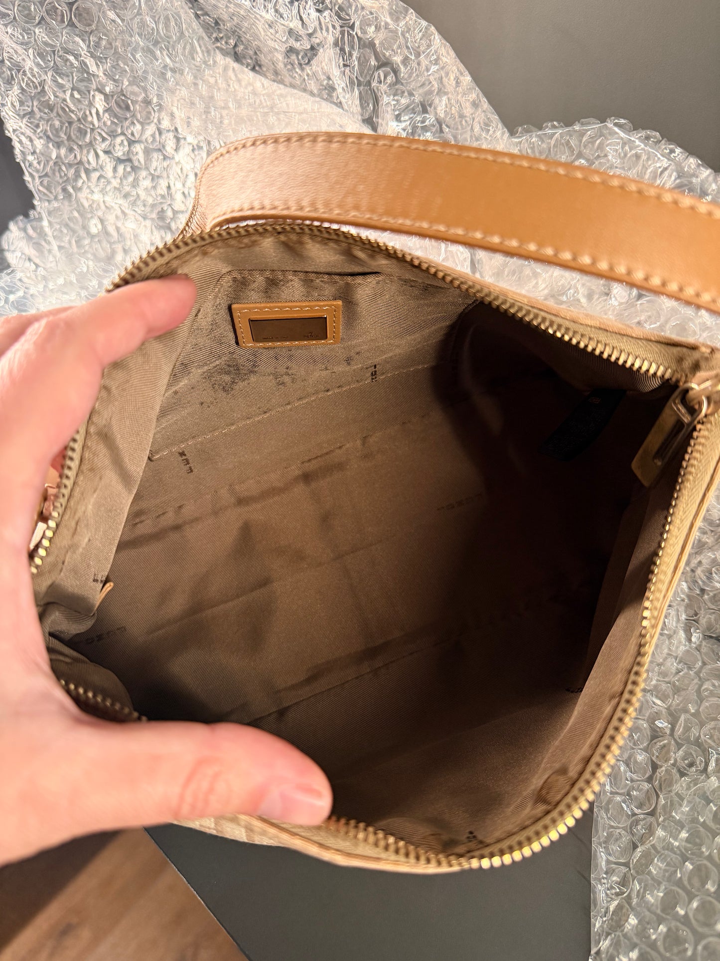 FENDI BEIGE ZUCCHINO SHOULDER BAG