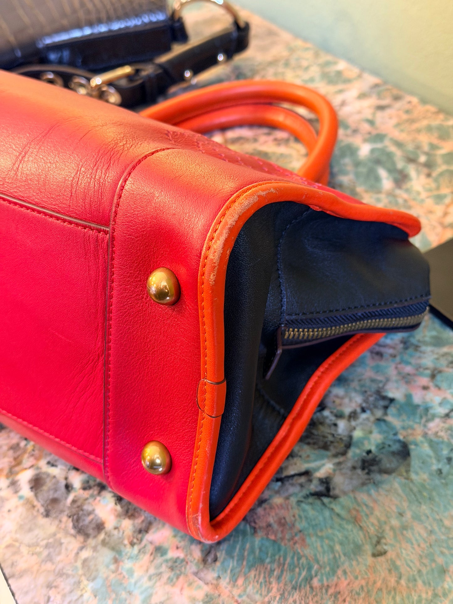 LOEWE TRI COLOR AMAZONA 36 HANDBAG