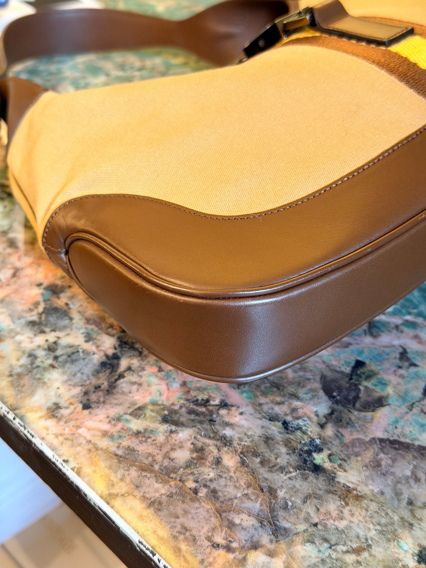 GUCCI BY TOM FORD BEIGE JACKIE SHOULDER BAG