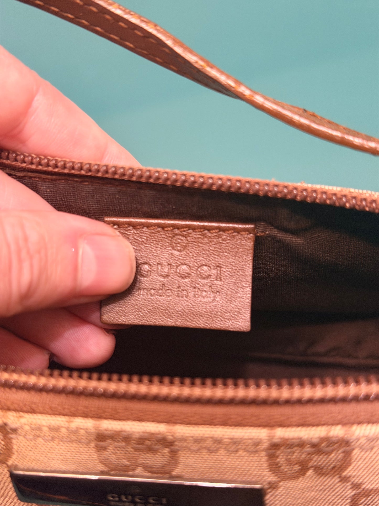 GUCCI BROWN MONOGRAM BOAT HANDBAG