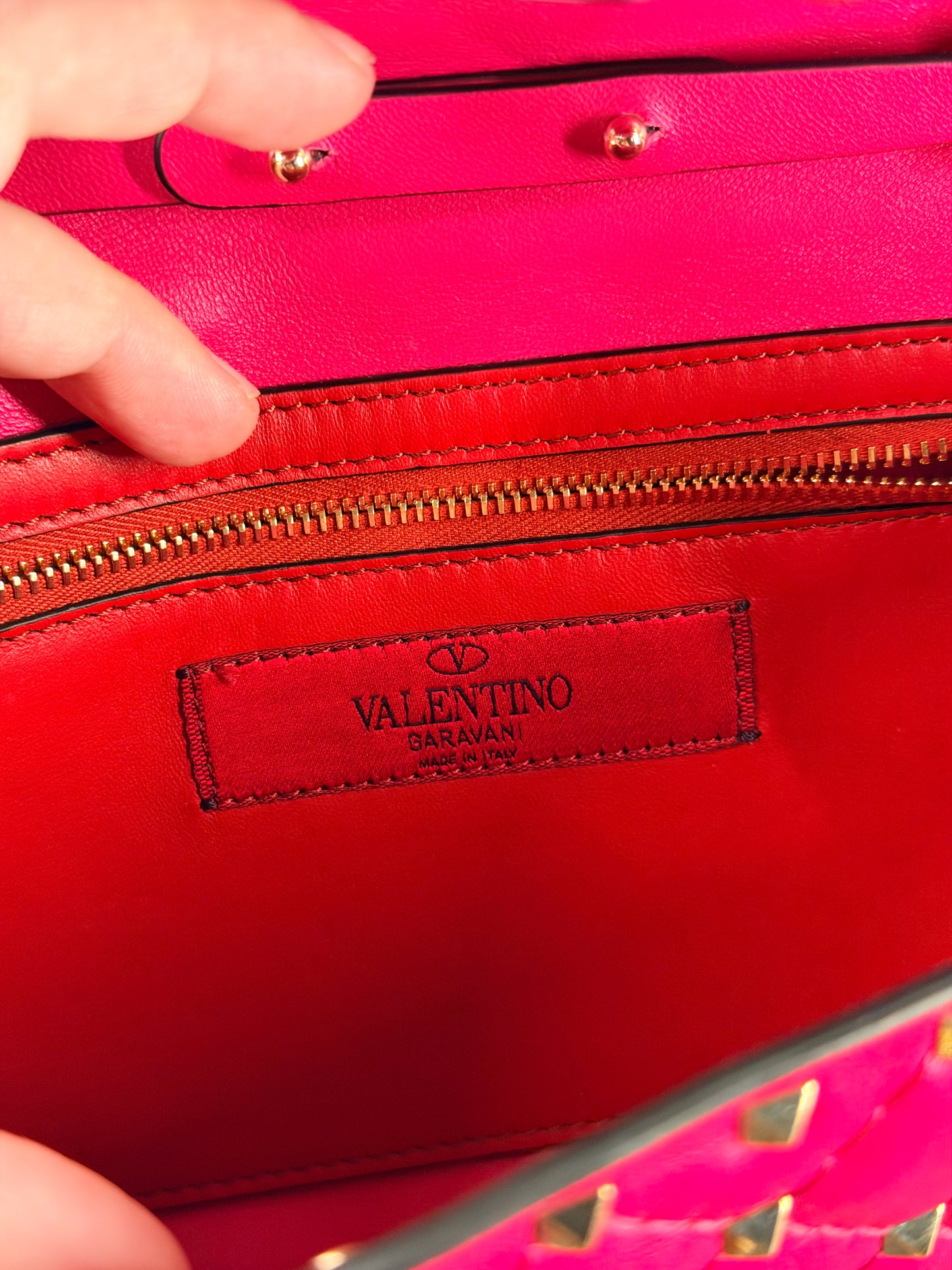 VALENTINO HOT PINK ROCKSTUD SPIKE CROSSBODY BAG