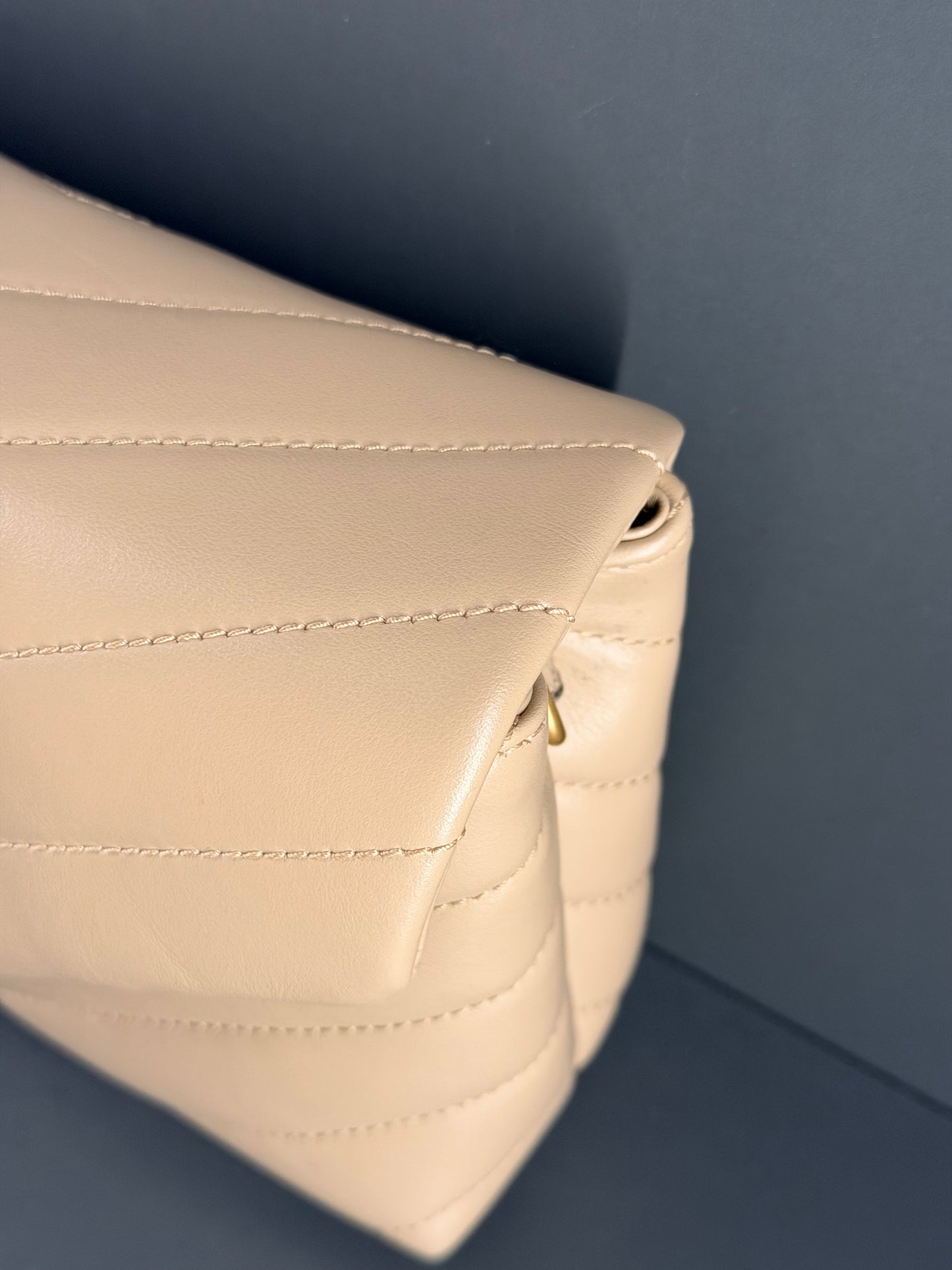 SAINT LAURENT BEIGE LOU LOU TOY CROSSBODY BAG