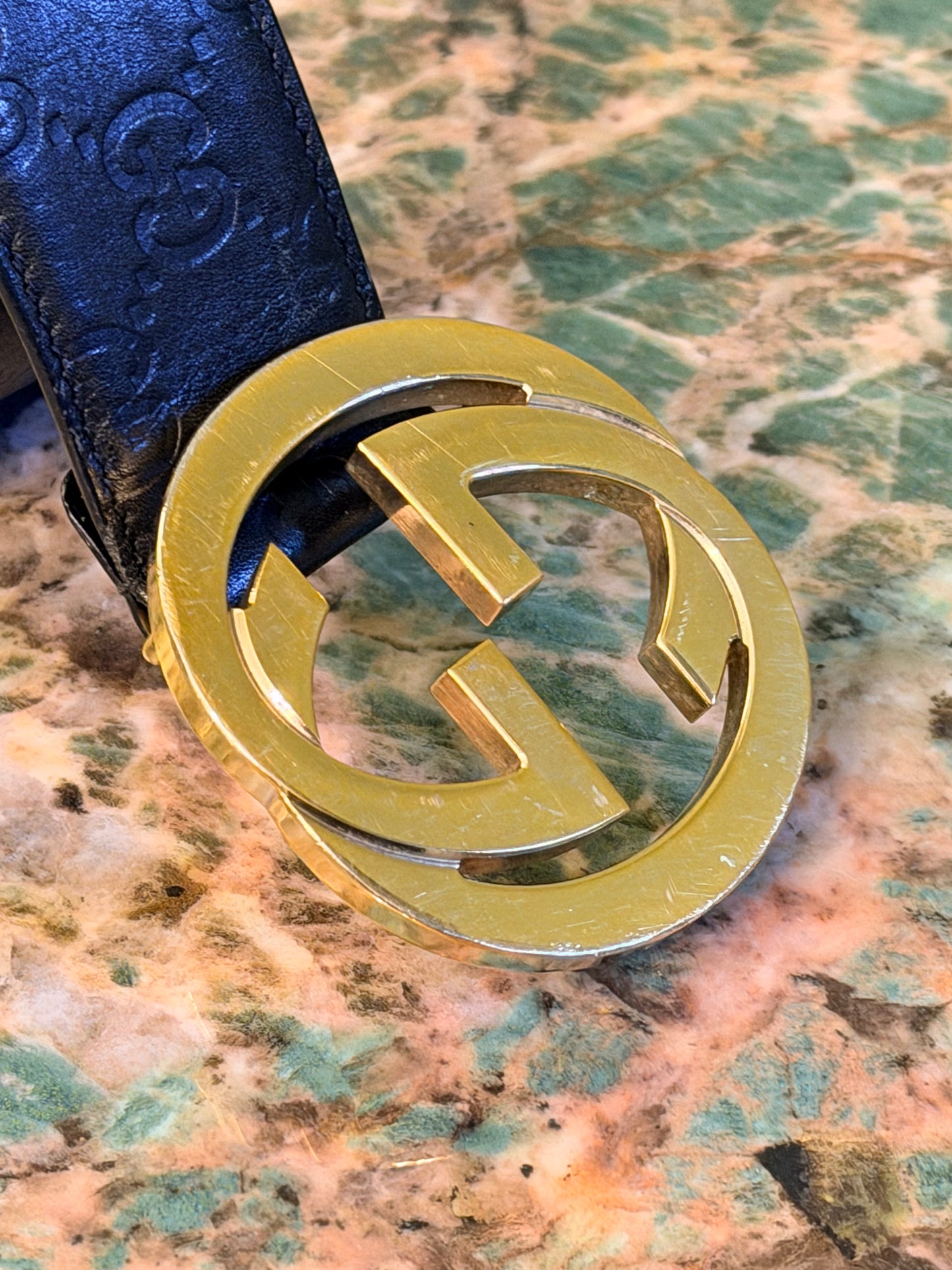 GUCCI BLACK GUCCISSIMA BELT