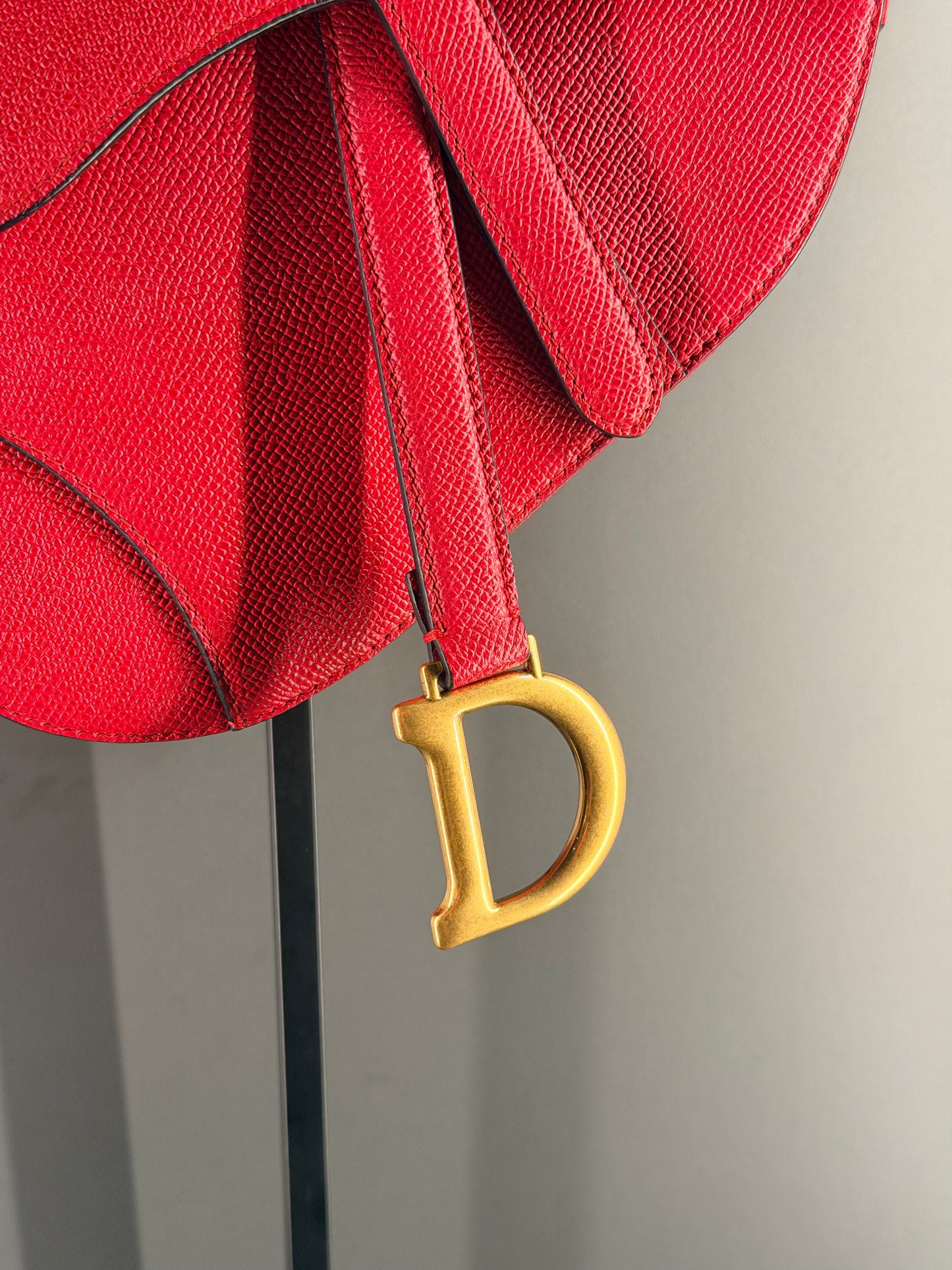 DIOR RED MINI SADDLE CROSSBDOY BAG