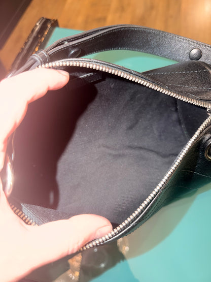 GUCCI ROUND BLACK BLONDIE SHOULDER BAG