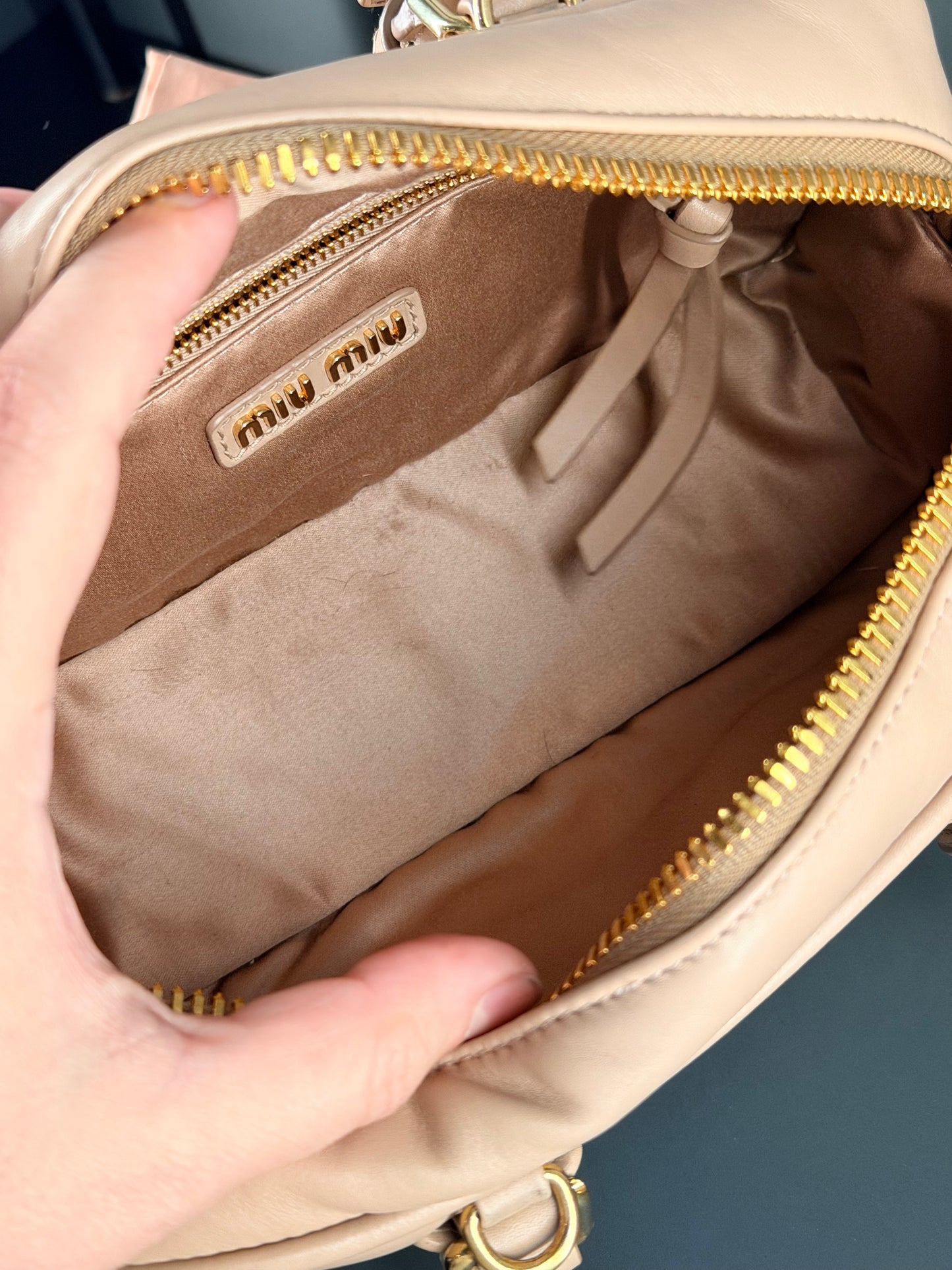 MIU MIU CAMMEO SOFT PADDED ARCADIE HANDBAG