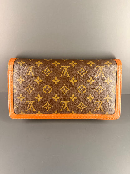 LOUIS VUITTON MONOGRAM SMALL POCHETTE DAME