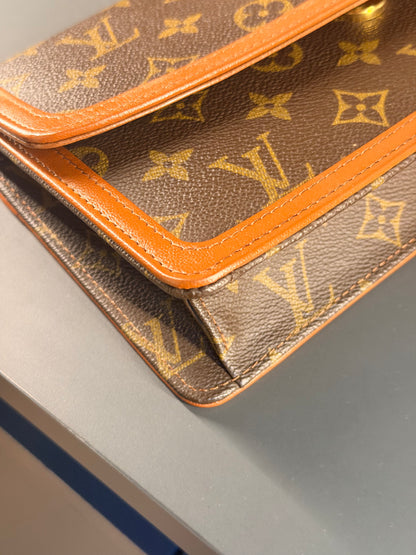 LOUIS VUITTON MONOGRAM SMALL POCHETTE DAME