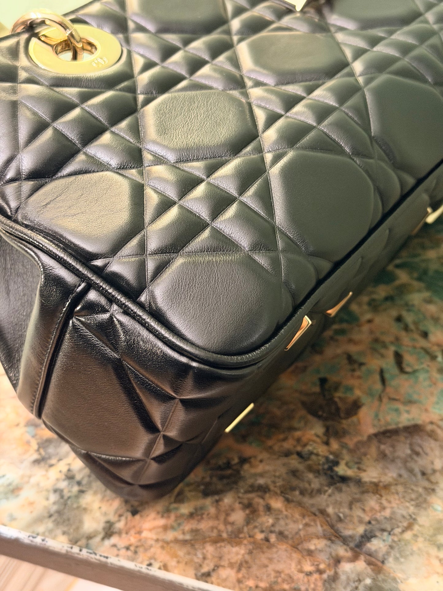 DIOR BLACK MEDIUM LADY DIOR 95.22 HANDBAG