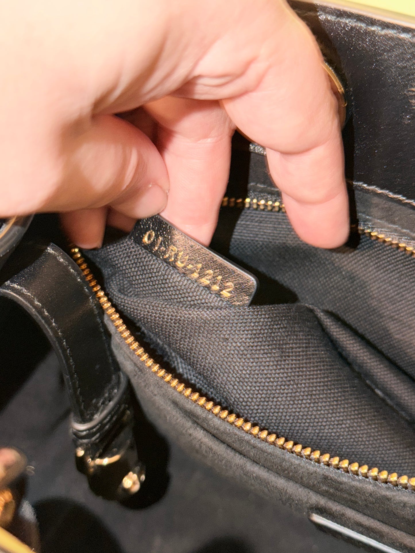 DIOR BLACK MEDIUM LADY DIOR 95.22 HANDBAG