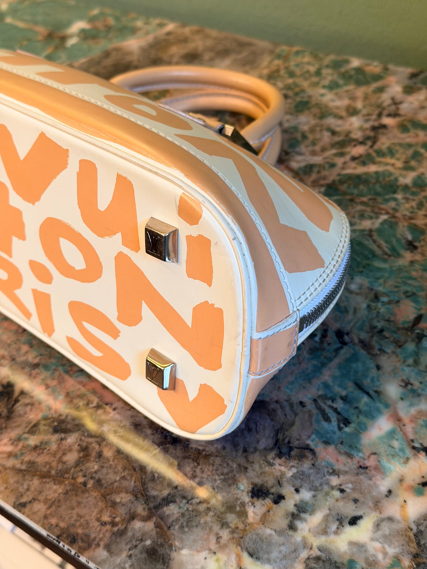 STEPHEN SPROUSE X LOUIS VUITTON BEIGE GRAFFITI ALMA EAST WEST HANDBAG