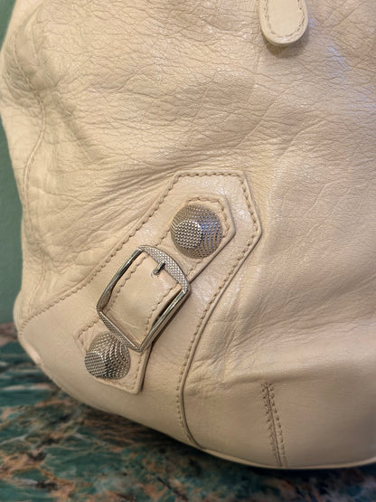 BALENCIAGA BEIGE LARGE POMPON BUCKET BAG